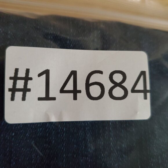 New York & Co Jeans Womens Large Blue Cropped Tummy-Less Pull-On Stretch Denim - Picture 11 of 11